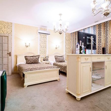 Vintage Boutique Hotel Akmola Esterno foto