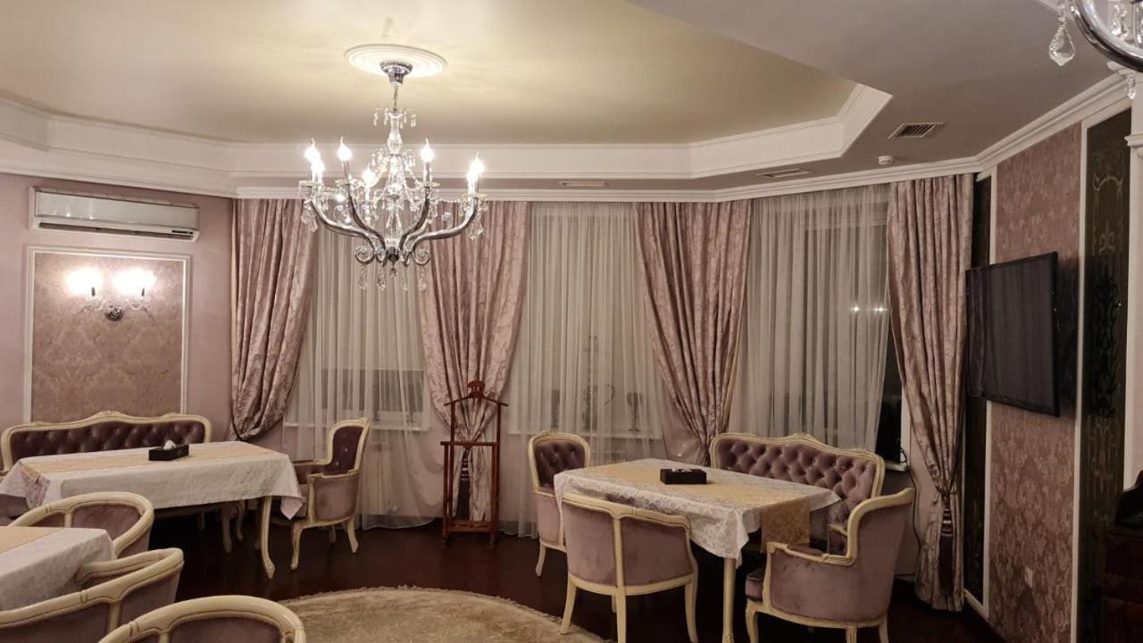 Vintage Boutique Hotel Akmola Esterno foto